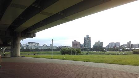 照片 - 20140824彩虹河濱公園踩點 (4).jpg