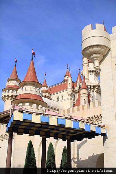 IMG_0348.jpg IMG_0348.jpg