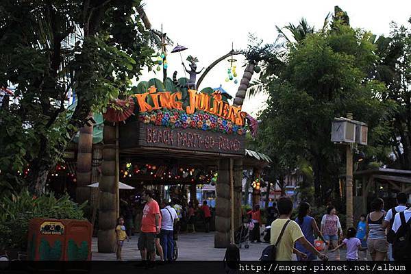 IMG_0692.jpg IMG_0692.jpg