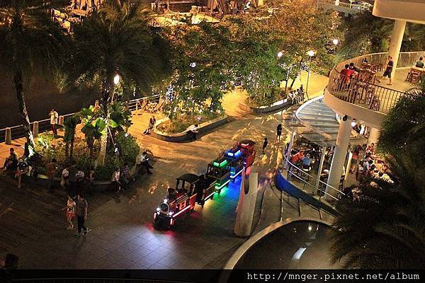 IMG_0813.jpg IMG_0813.jpg