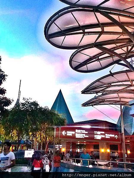 C360_2014-05-31-19-19-03-124.jpg C360_2014-05-31-19-19-03-124.jpg