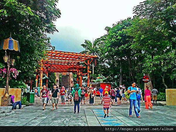 C360_2014-05-31-14-00-15-731.jpg C360_2014-05-31-14-00-15-731.jpg