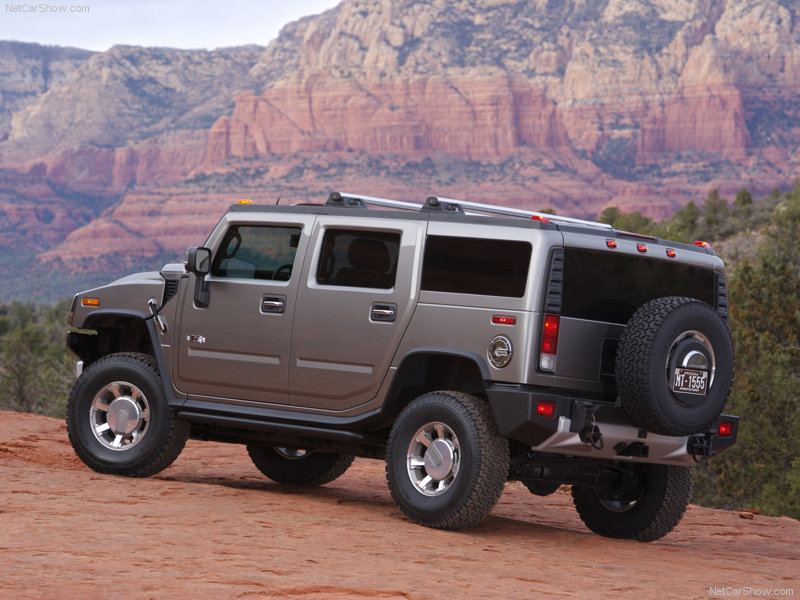 Hummer-H2_2008_800x600_wallpaper_07.jpg