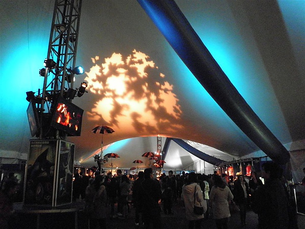 外面有在賣產品