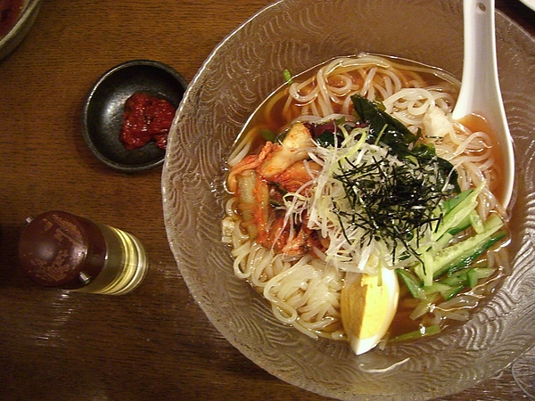 泡菜冷麵 泡菜冷麵