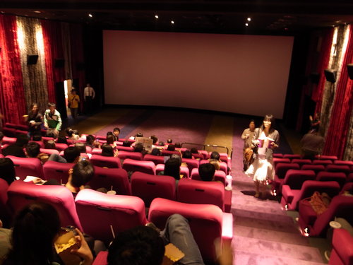 (1)用含有字母的式子表示电影院的座位个