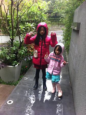 530337_394049584013353_1171412242_n