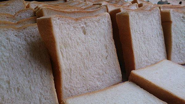 白吐司.jpg 白吐司.jpg