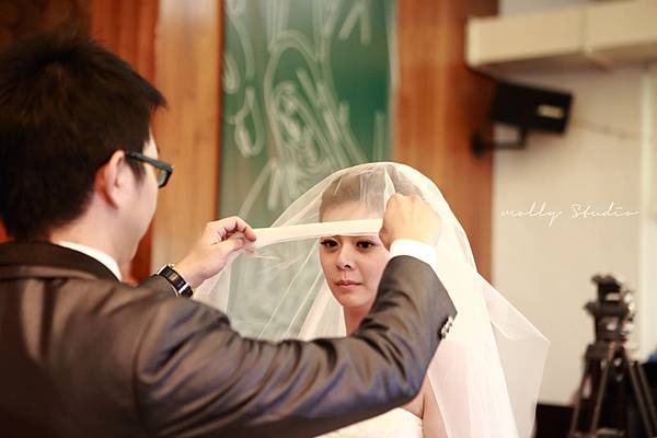 B (15).jpg B (15).jpg