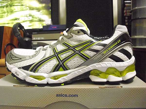 Asics GEL KAYANO 17 4E