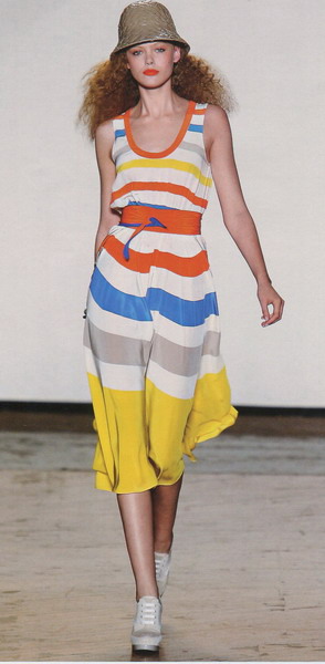 2011春夏 紐約、倫敦 時裝秀 – MARC by MARC JACOBS 1-1.jpg