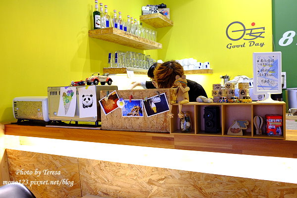 1012-1.jpg 1012-1.jpg