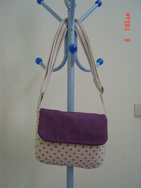 紫色測背包2-2.jpg