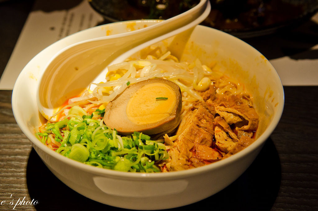 【美食】台中 太初麵食 特色：輕井澤 麻辣牛肉麵