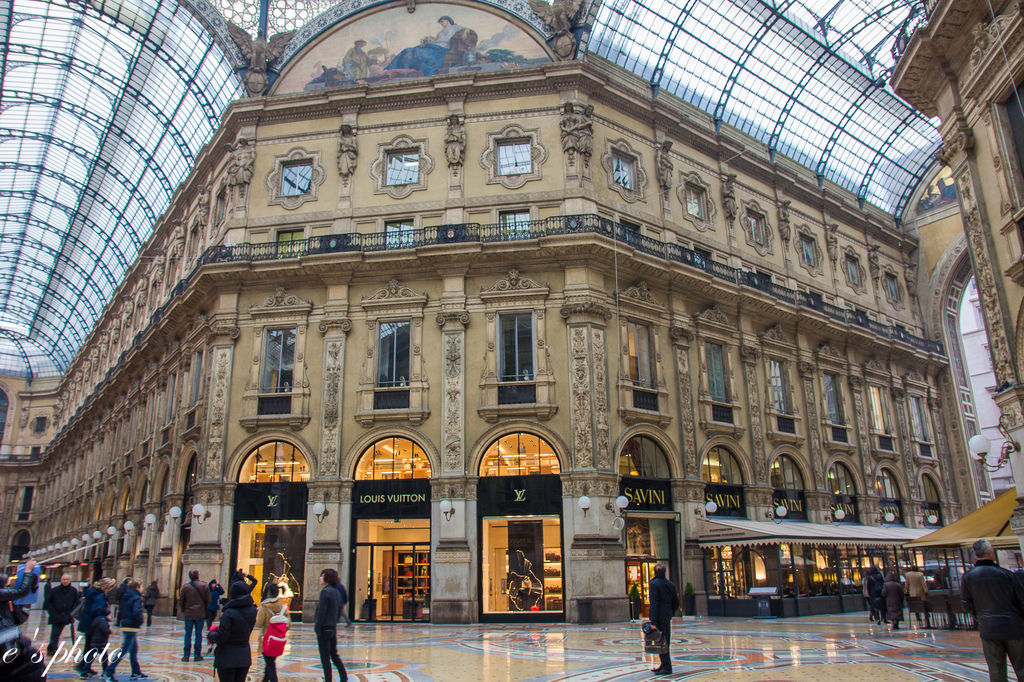 艾曼紐二世迴廊