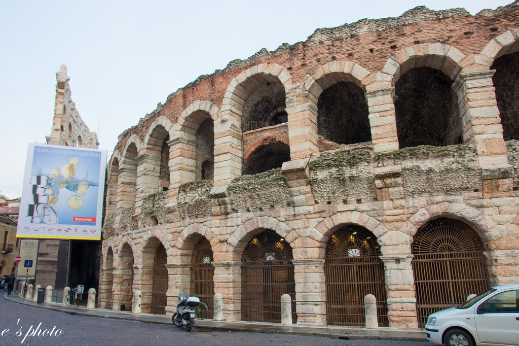 維洛納-阿雷那競技場 維洛納-阿雷那競技場