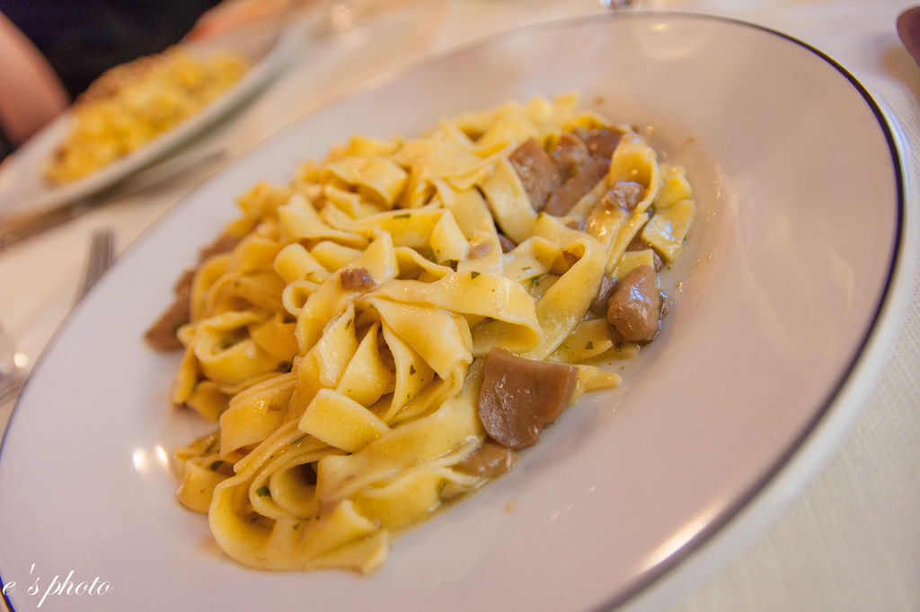 『蜜月旅行』加利利 義大利11日 佛羅倫斯(Firenze) 午餐:Giglio Rosso 1公斤丁骨牛排