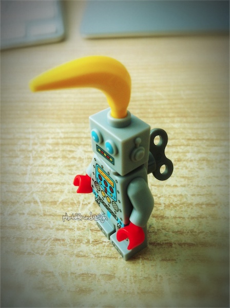 Todd的傑作：香蕉機器人『LEGO minifigures』