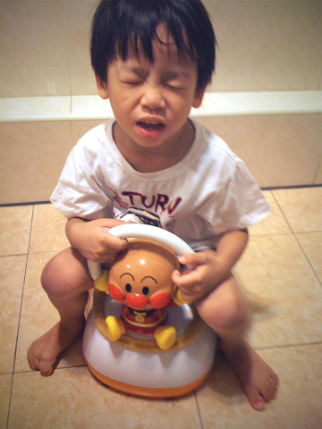 Todd便便中01-30.jpg Todd便便中01-30.jpg