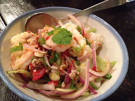 Photo 12-10-30 下午8 18 25