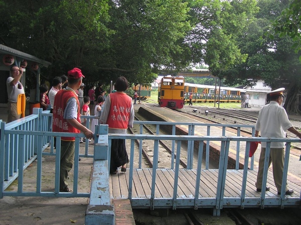 五分車進站 五分車進站