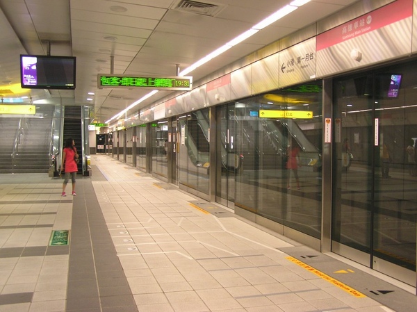 紅線 高雄車站 紅線 高雄車站