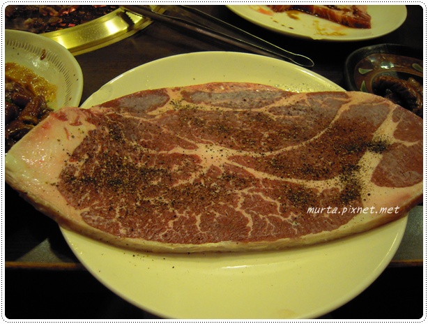 安格斯黑牛沙朗.JPG 安格斯黑牛沙朗.JPG