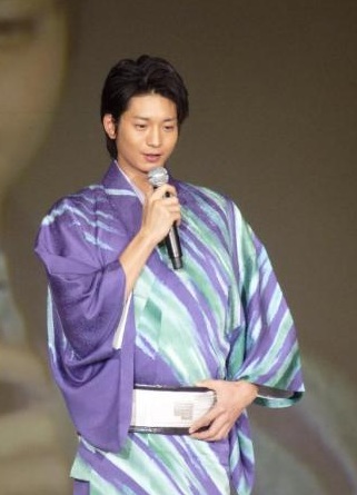 kimono5.jpg kimono5.jpg