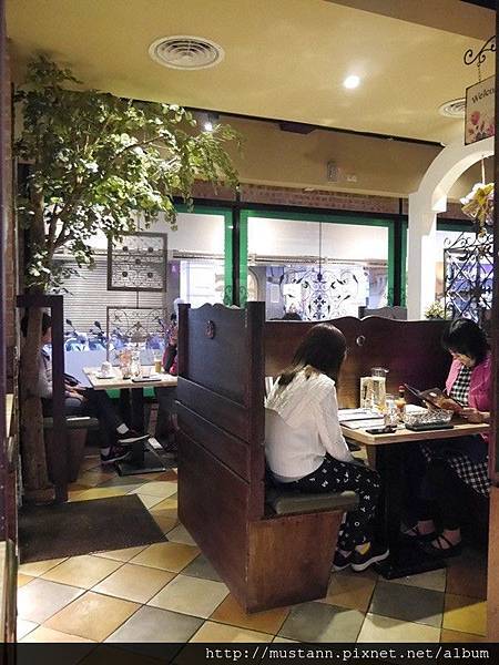 N_1230294.JPG N_1230294.JPG