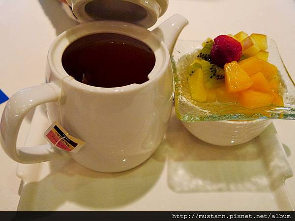 N_1360690.JPG N_1360690.JPG