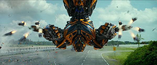 transformers-age-of-extinction-bumblebee1-1392x580