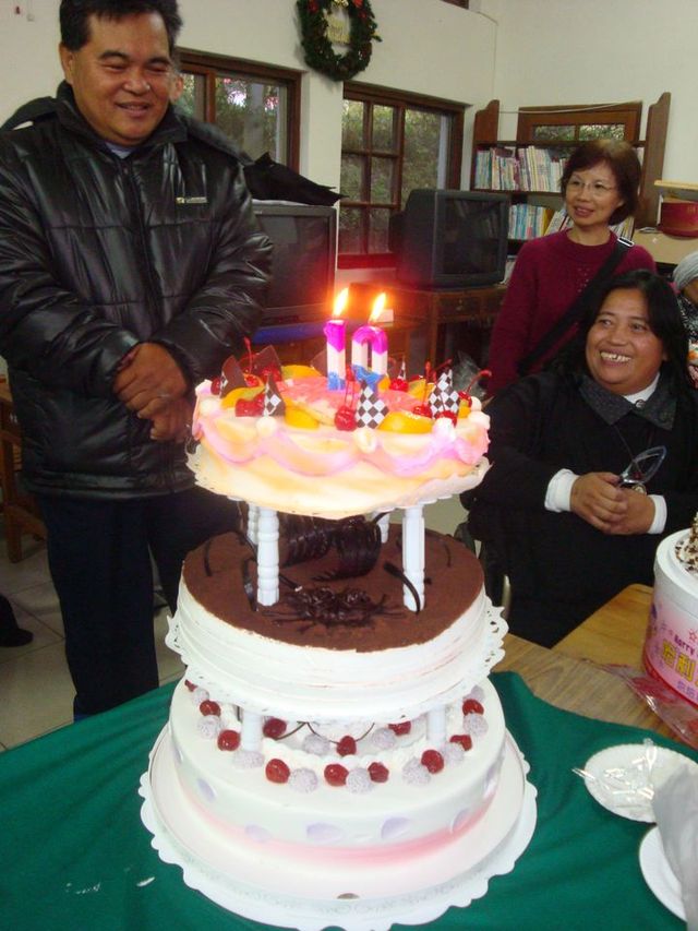 cake.JPG cake.JPG