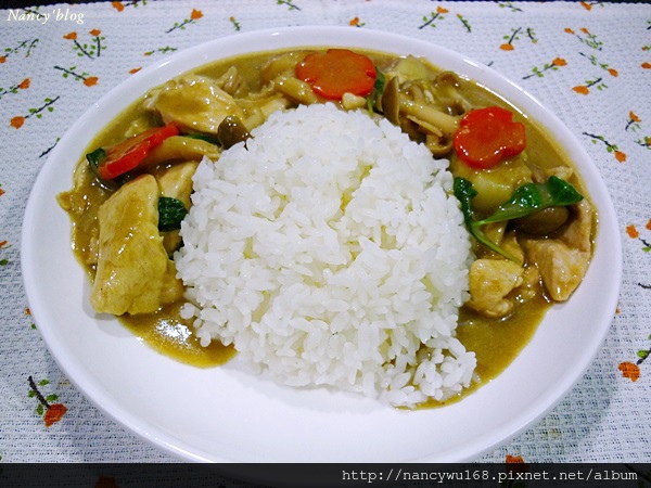 雞肉綠咖哩-3.JPG 雞肉綠咖哩-3.JPG