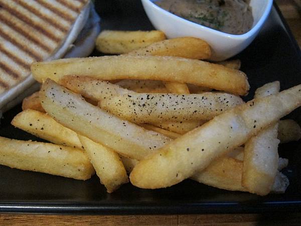 IMG_3694.JPG IMG_3694.JPG