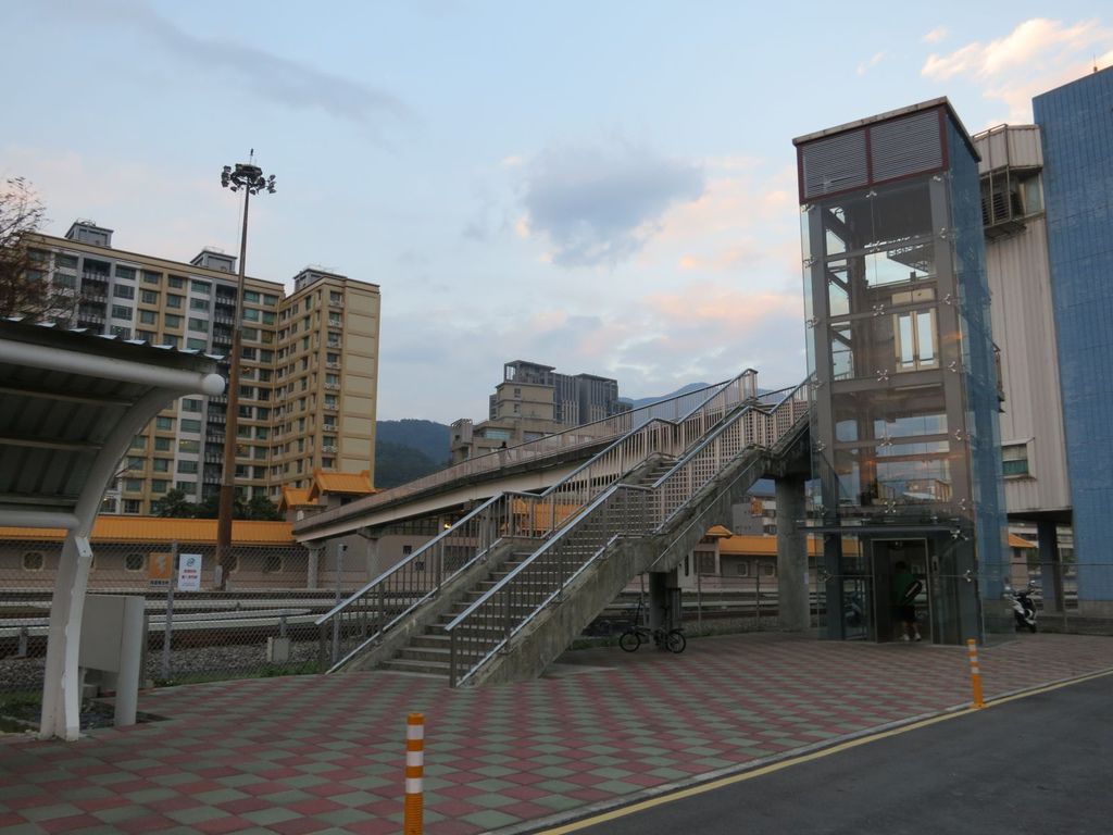 IMG_3105.JPG IMG_3105.JPG