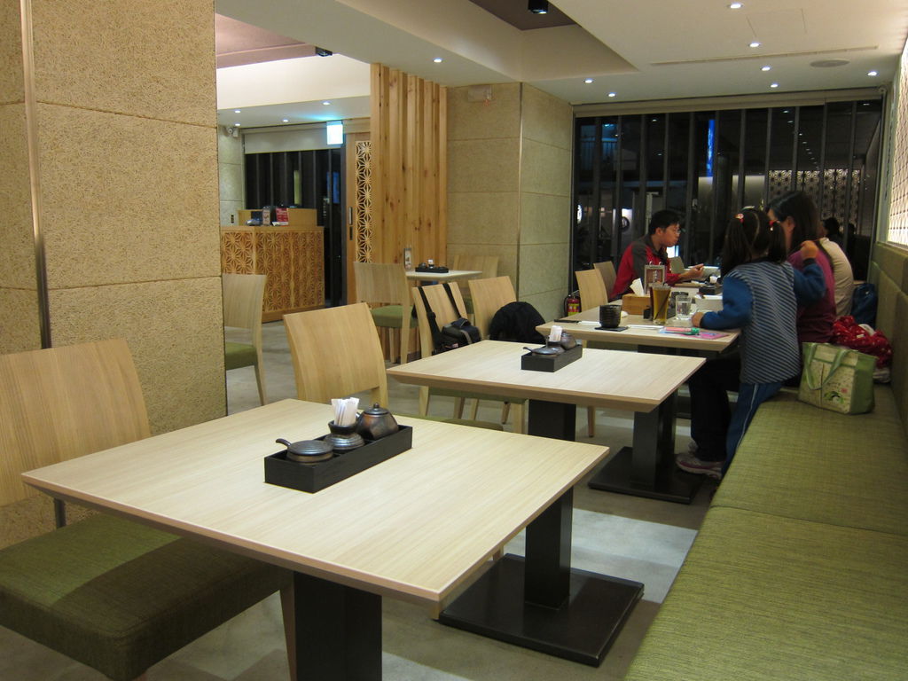 IMG_4046.JPG IMG_4046.JPG