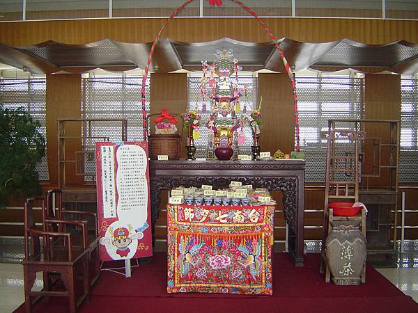 3-2-004:桌裙 3-2-004:桌裙
