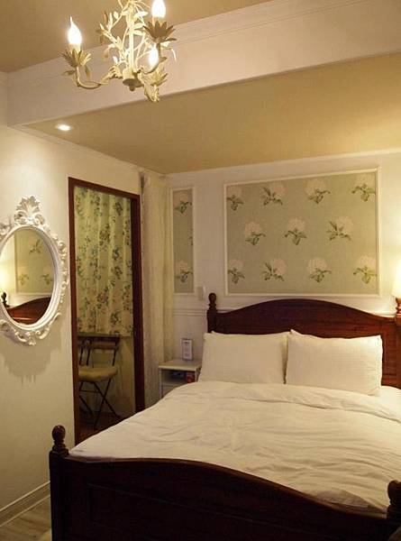 Room1 Room1