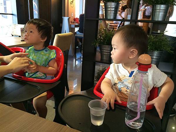 IMG_6144.jpg IMG_6144.jpg