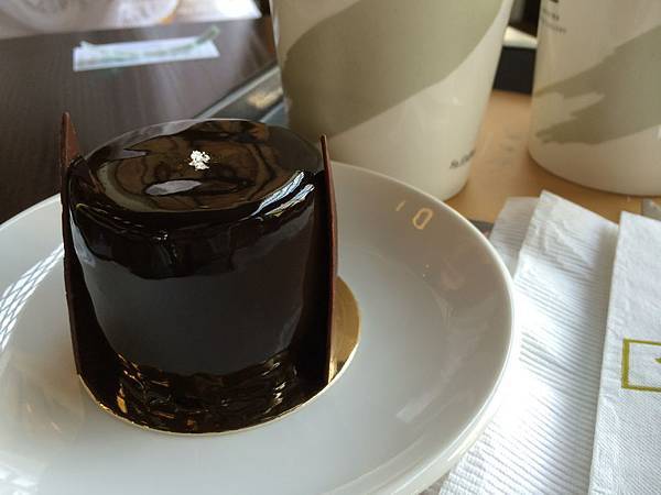 IMG_7012.jpg IMG_7012.jpg