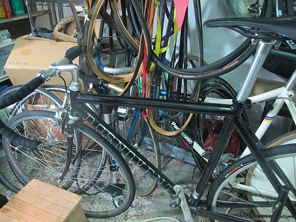 campy track-1.JPG campy track-1.JPG