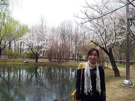 292552_10150695403584262_1165842228_n