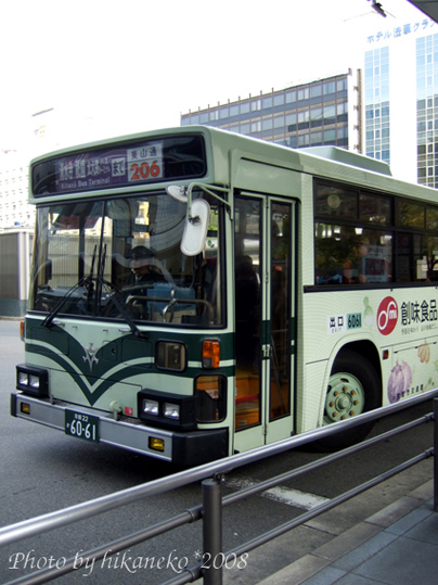 DSCF5313_早上7點53分，搭206號公車去祇園.jpg