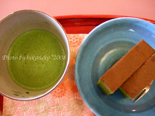 DSCF5465_抹茶和蜂蜜蛋糕(勉強被我當午餐).jpg DSCF5465_抹茶和蜂蜜蛋糕(勉強被我當午餐).jpg