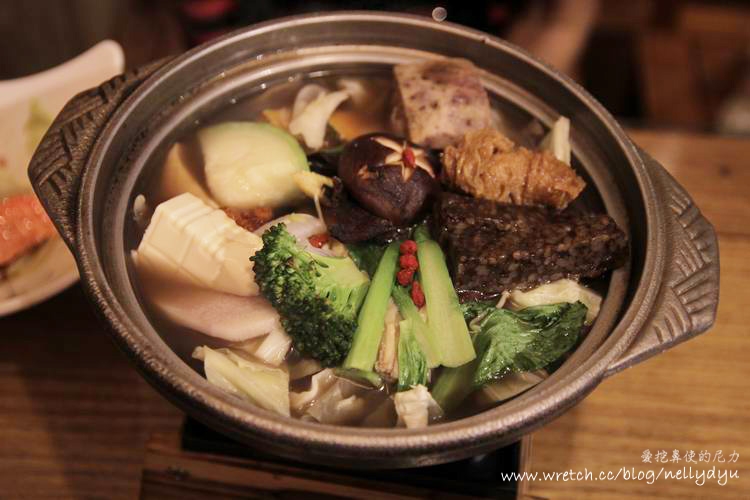 吃-南華商圈。8品鮮奶紅豆餅之爆漿餡料紅豆餅