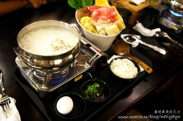 吃-南華商圈。8品鮮奶紅豆餅之爆漿餡料紅豆餅