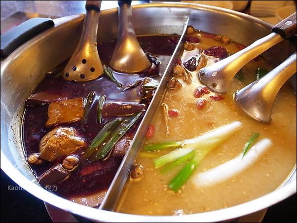 吃-南華商圈。8品鮮奶紅豆餅之爆漿餡料紅豆餅