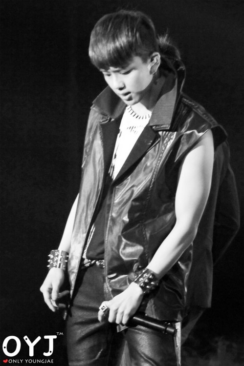 tumblr_mi90agjkKd1rx2ncwo1_500