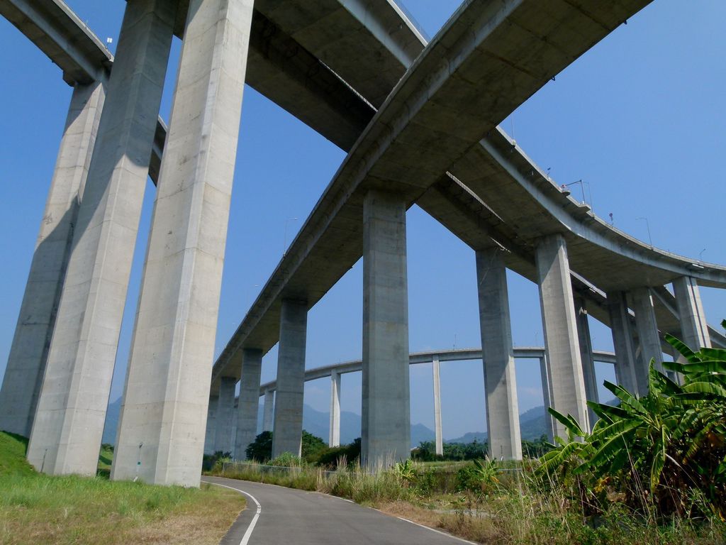0284南投縣國姓鄉橋聳雲天 0284南投縣國姓鄉橋聳雲天