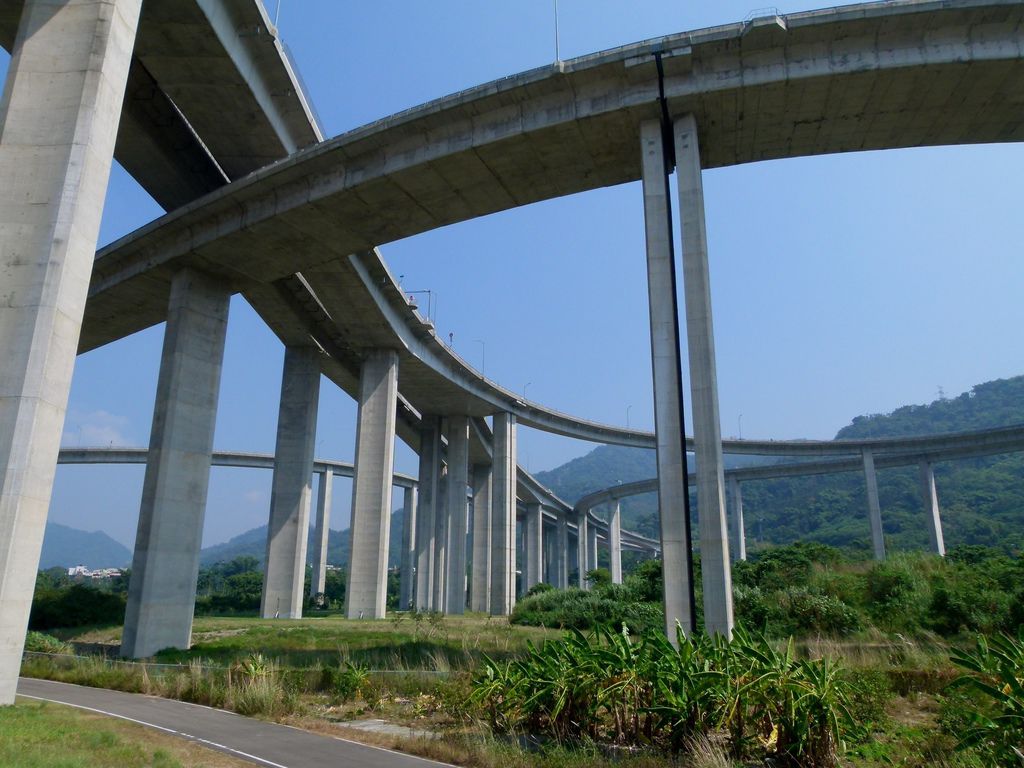 0286南投縣國姓鄉橋聳雲天 0286南投縣國姓鄉橋聳雲天